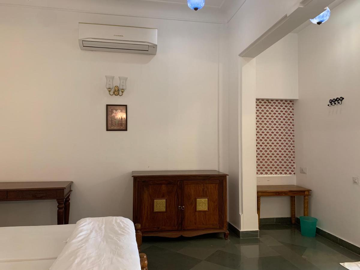 Aashiya Haveli Hotel Udaipur Ngoại thất bức ảnh